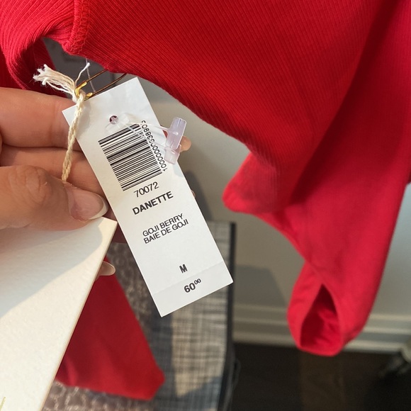 Red frill body suit - Picture 4 of 4